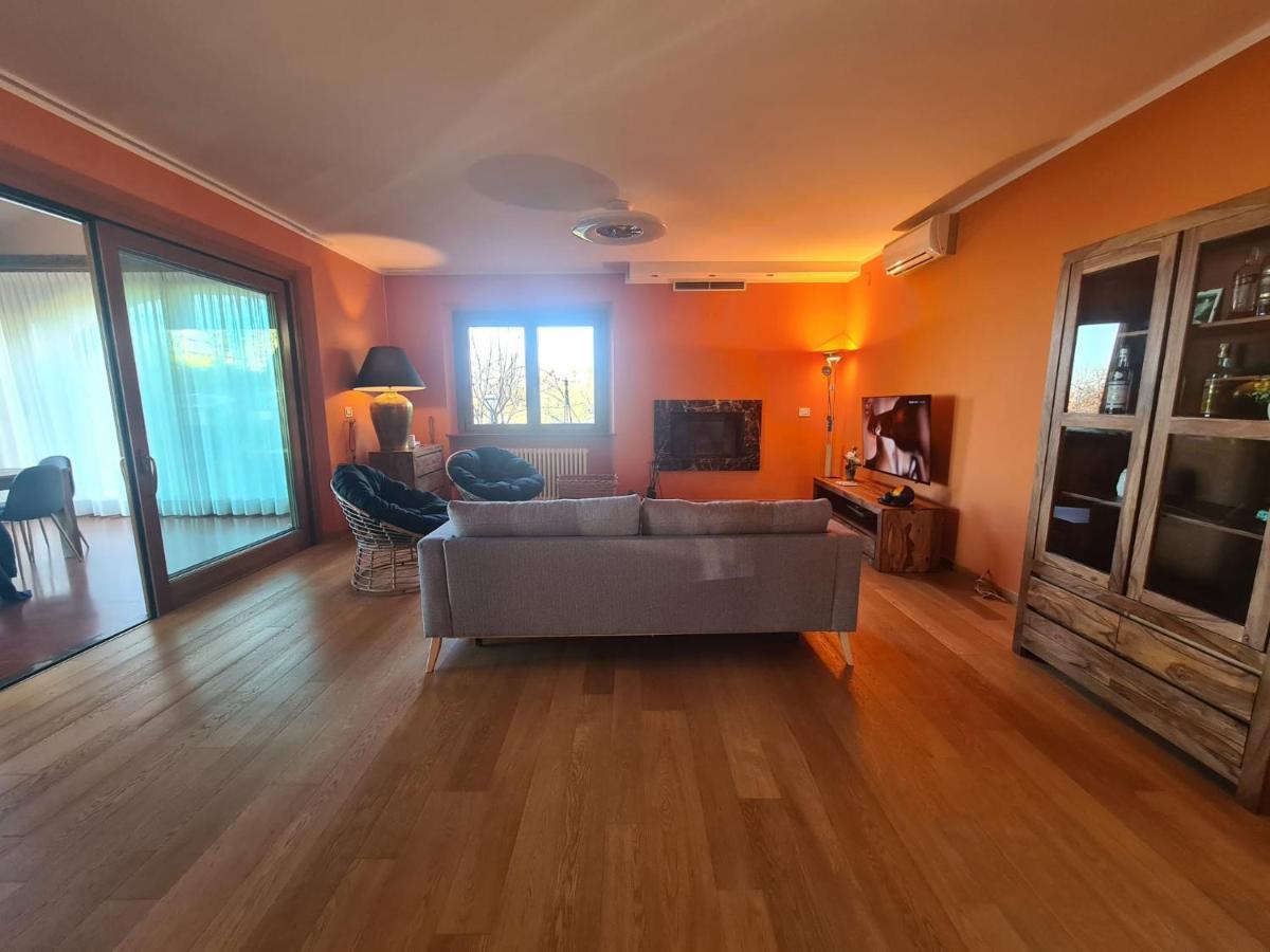 Casa Dei Tramonti Villa San Feliciano Bagian luar foto